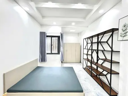 Căn Hộ Dịch Vụ Full Nội Thất, Có Máy Giặt Riêng, Phòng Thoáng, Rộng