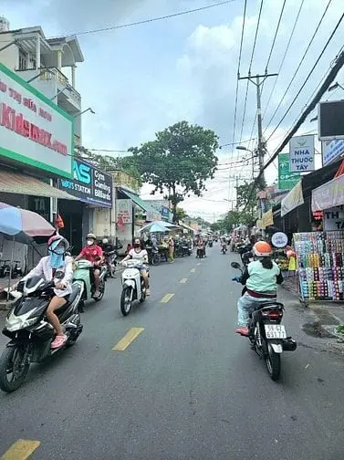 Nhà Đúc 3 Tầng - Mặt Tiền Đường Đông Hưng Thuận, Quận 12, 8X21M, 15Tỷ
