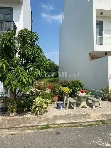 Chính Chủ Cần Tiền Bán Gấp Nền Đất 80M2 Giá Rẻ Nhất Khu Vực