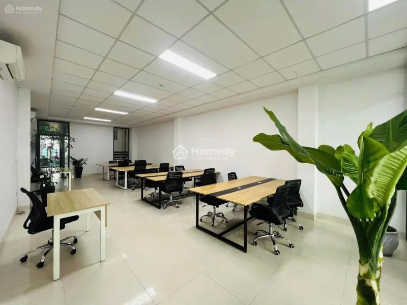 Cho Thuê Vp Mới Cứng - Trung Tâm - 2 Vị Trí Đặt Bảng Hiệu - Chỉ Từ 17 Triệu/Tháng