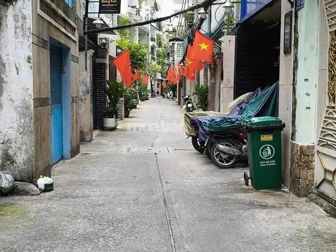Bán Nhà Hẻm Trần Quang Diệu Quận 3