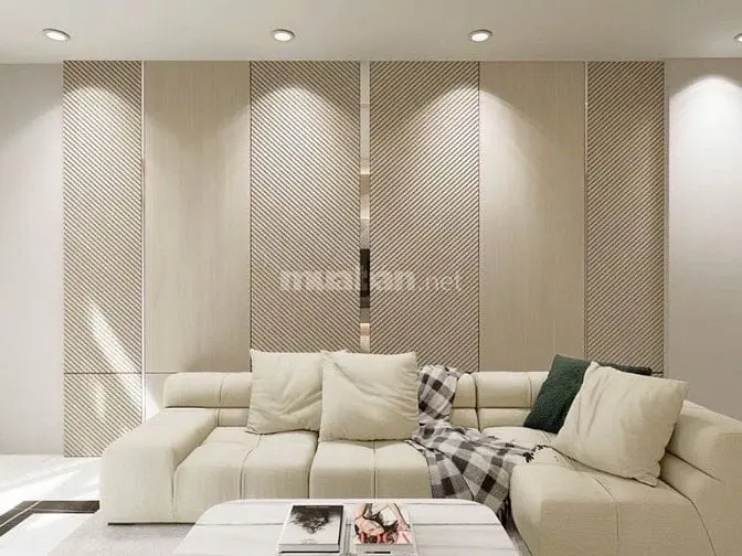 Bán Nhà Mặt Ngõ Ôtô Tải Trách Xe Máy