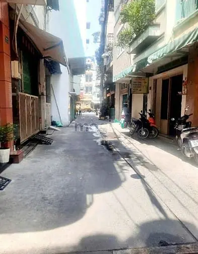 Nhà Mới, (4Pn, 3Wc), 4X12M 3L, 920/3A Nguyễn Chí Thanh Q11