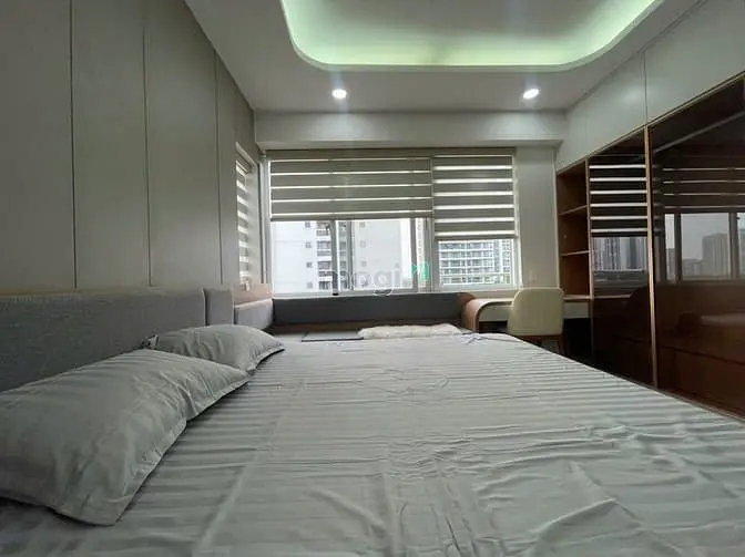 Bán Căn Hộ Mỹ Đức Phú Mỹ Hưng Dt 120M2 Giá 12,5 Tỷ Lh Em Hoa