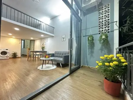 Căn Hộ Duplex | Full Nội Thất | Có Ban Công | Gần Đầm Sen & Sân Bay Tân Sơn Nhất