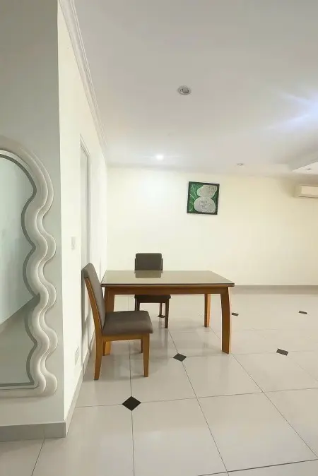 Chung Cư Ruby, Nguyễn Sỹ Sách, P15, Tb: 125M2, 3P Ngủ, Nội Thất, 12Tr5
