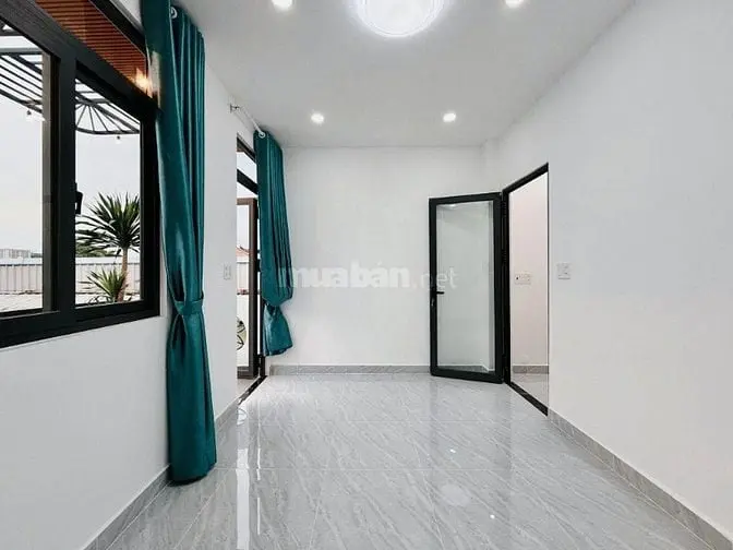 Nhà Giá Ngộp Hẻm Thành Thái P12, Quận 10 – Kinh Doanh , Buôn Bán