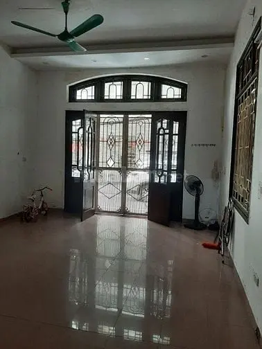 Bán Nhà Phân Lô Phố Trần Duy Hưng Giá Rẻ Dt: 90M2, Nhà Xây 4 Tầng