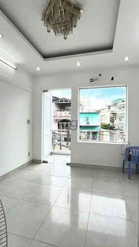 🔥Nhà Đẹp Mtkd Ngay Chợ Hồ Trọng Quý 3,5X15,25M 5 Tầng Đông Đúc Tiệnkd