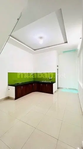 Nhà ( Hà Huy Giáp ) 4 X 19M2. 1Tr. 4 Lầu. Shr. Giá: 5.850Tr