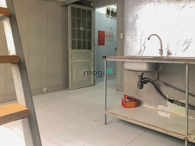 Phòng Trọ Giá Rẻ Cmt8 Quận 3, Gần Công Viên Lê Thị Riêng, Chợ Hòa Hưng