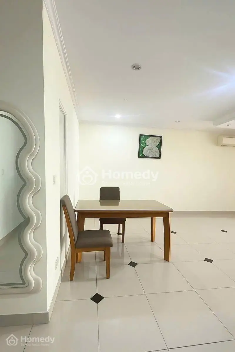 Chung Cư Ruby, Nguyễn Sỹ Sách, P15, Tb: 125M2, 3P Ngủ, Nội Thất, 12Tr5
