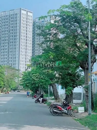 Tôi Cần Bán Gấp Nền Đất Kdc 13E Intresco 100M2 Giá 4 Tỷ650 Đã Có Móng