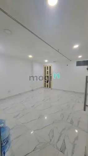 (5Pn, 6Wc), 4.5X16M 4L, Mt 566 Lạc Long Quân P5 Q11