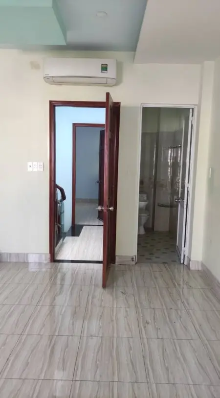 Cho Nữ Thuê Phòng, Có Máy Lạnh, Máy Giặt, Giờ Giấc Tự Do