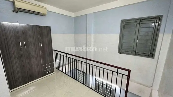 Phòng Trọ Kiểu Ccmn Quận 4 Mới Chỉ 4 Triệu/Tháng Có Lầu Ở Được 2 Người