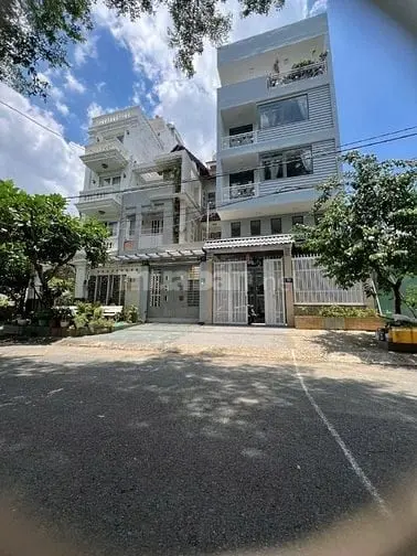 Bán Nhà 1 Trệt 3 Lầu, Thang Máy, Khu Bên Sông, Đường Số 25, Thủ Đức