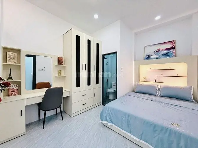 Nhà Giá Ngộp Hẻm Thành Thái P12, Quận 10 – Kinh Doanh , Buôn Bán