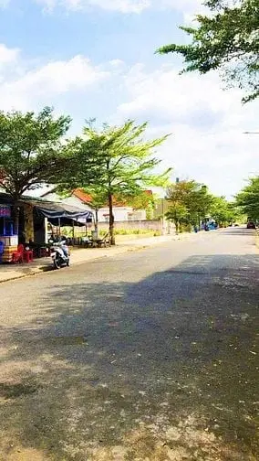 Chính Chủ Cần Tiền Bán Gấp Nền Đất 80M2 Giá Rẻ Nhất Khu Vực