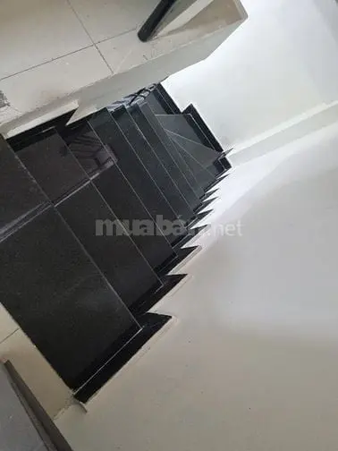 Nhà 2 Lầu 3Pn 3Wc Nhà Cách Hẻm Xe Hơi 10 M