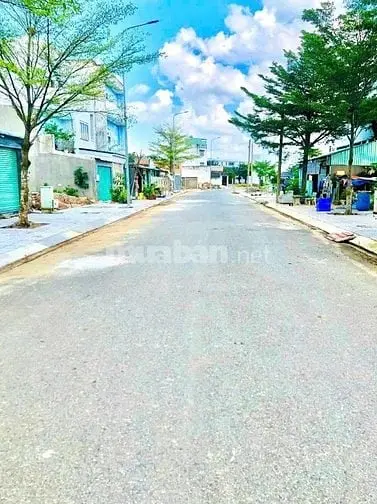 Chính Chủ Cần Tiền Bán Gấp Nền Đất 80M2 Giá Rẻ Nhất Khu Vực