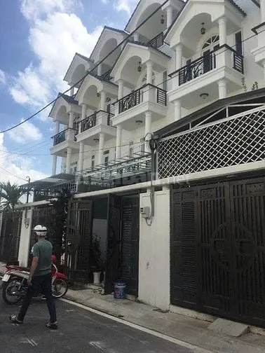Nhà ( Hà Huy Giáp ) 4 X 19M2. 1Tr. 4 Lầu. Shr. Giá: 5.850Tr