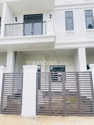 Bán Nhà Phố Liền Kề La Vida Ngân Hàng Hỗ Trợ 65%