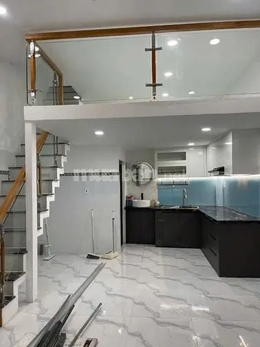 Nhà Âu Cơ Tân Bình-Dt 25M2-2Pn-10M Ra Hẻm Xe Hơi