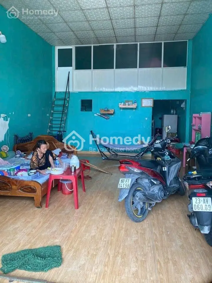 Đang Kẹt Tiền ! Cần Bán Gấp Căn Nhà Mt Ở Tân Thới Nhì 18 , Hóc Môn 80M2 Shr Giá 960Tr
