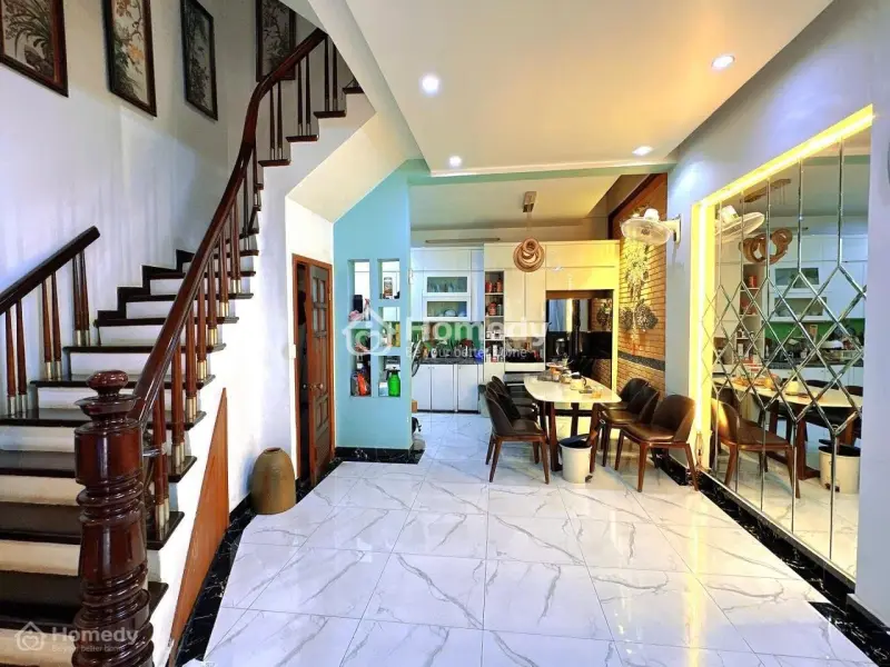Chính Chủ Bán Nhà Ngõ 16 Hoàng Cầu, Đống Đa 48M 5 Tầng Gara Ô Tô Giá 16.9 Tỷ