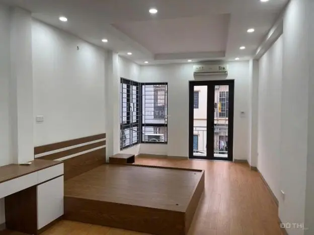 Bán Nhà Mỹ Đình 35/42M2 4 Tầng Lô Góc Giá 8 Tỷ