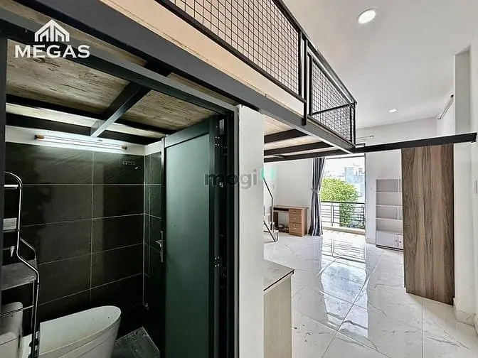 Duplex Ban Công - Full Nội Thất - Ngay Đại Học Nguyễn Tất Thành.