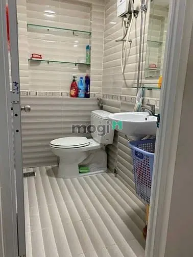 Cho Thuê Nguyên Căn Quận 3 - 4Pn - Hẻm Xe Hơi - 13 Triệu