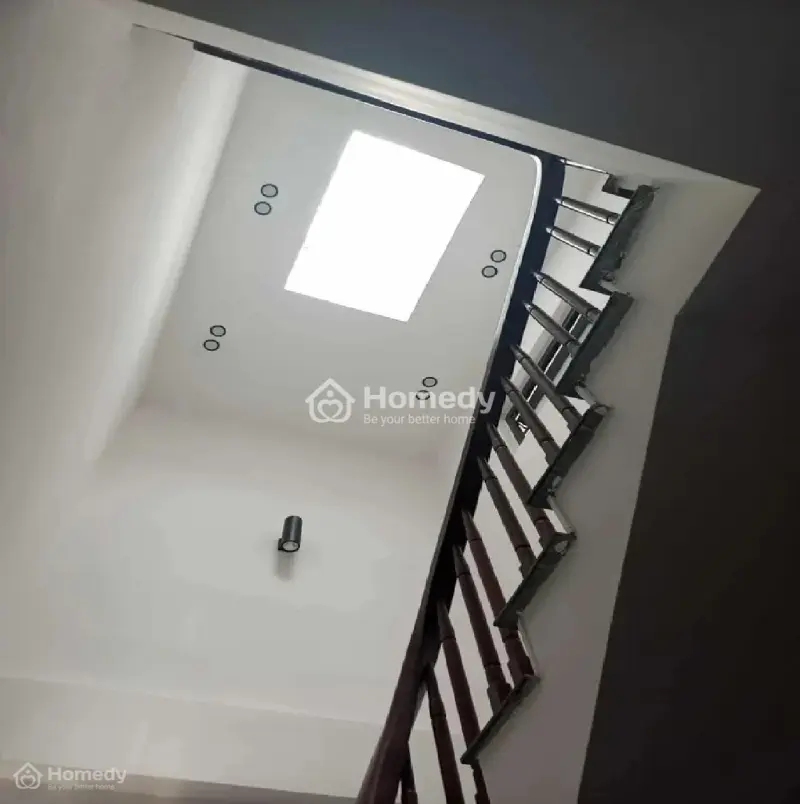 Bán Gấp Nhà Đẹp Dân Xây Cầu Giấy, Ngõ Thông Thoáng Sổ Đỏ Vuông , Diện Tích 45M2, Giá Nhỉnh 10 Tỷ