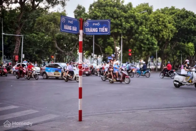 Binhbds Cho Thuê Cửa Hàng Mặt Phố Hàng Bài Riêng Biệt 10Tr/ Tháng