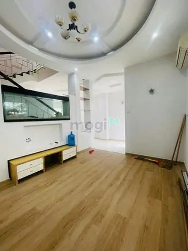 🏡 Cho Thuê Biệt Thự Liên Kế – Phú Mỹ Hưng, Q7,Sát Công Viên Lớn Nhất