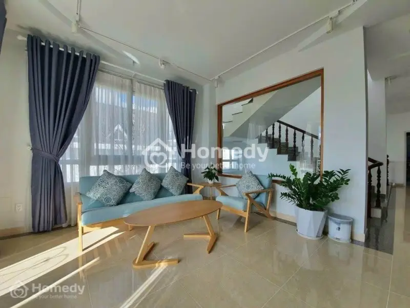 Cần Bán Căn Villa Sân Vườn View Siêu Đẹp Tại Hoàng Hoa Thám, P. Xuân Hương, Đà Lạt 1400M2