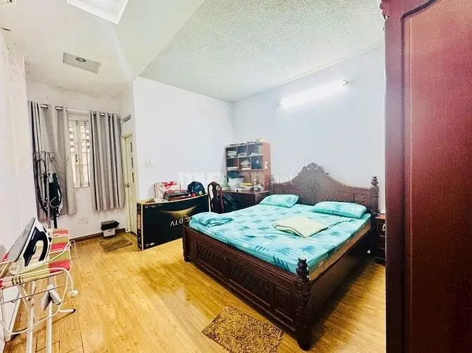 🏠 Bán Nhà Đẹp Phan Văn Khỏe – P.5 – Quận 6 💰 Giá Chỉ: 2 Tỷ 150 Triệu