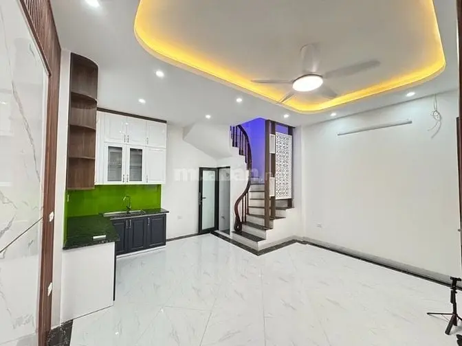 Bán Nhà Định Công, Hoàng Mai Ở Luôn 40M2, 4 Tầng, Sđcc, Chỉ Hơn 6 Tỷ