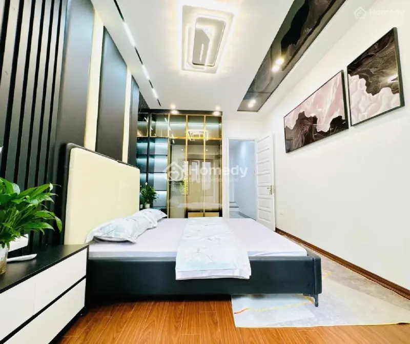Bán Siêu Phẩm Nhà Cầu Giấy, Hoàng Quốc Việt, Nội Thất Cực Đẹp, Bagác Vf3 Tránh, Giá Nhỉnh 8 Tỷ