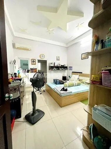 Cần Bán Nhà 3 Lầu Hẻm Xe Hơi Quay Đầu Giá 7,2 Ty Q2