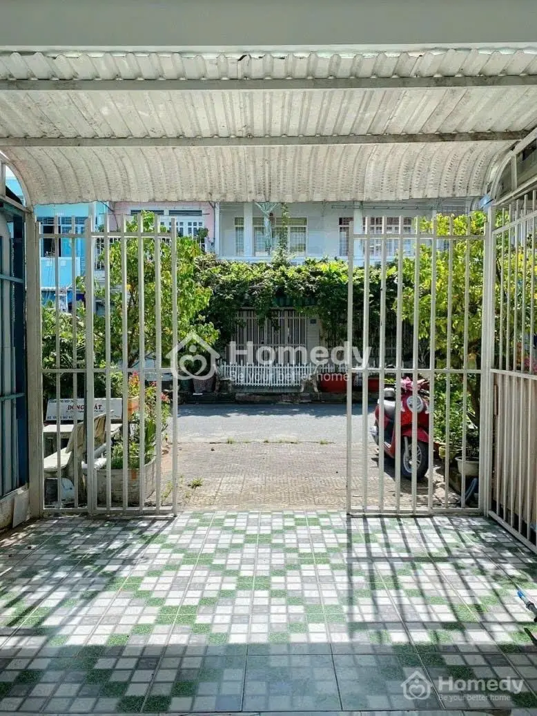 Bán Nhà Lầu Diện Tích Rộng Đẹp Kế Chợ 586 Cái Răng Hướng Đông Nam Thích Hợp Gia Đình Mua Định Cư