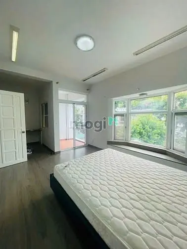 🏡 Cho Thuê Biệt Thự Liên Kế – Phú Mỹ Hưng, Q7,Sát Công Viên Lớn Nhất