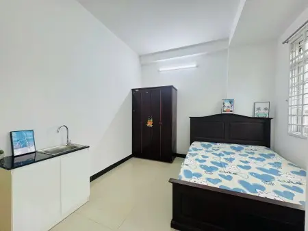 Cho Thuê Phòng Trọ Ban Công Thoáng Mát Gần Đại Học Văn Lang Cs2