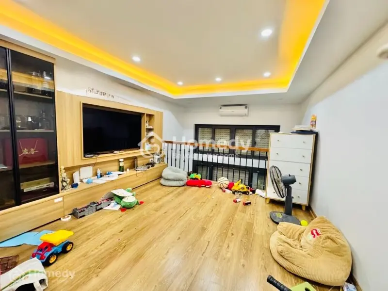 Bán Nhà Trường Chinh 35,6 M2 Nhà Đẹp Lung Linh Full Nội Thất Ở Ngay Giá Chỉ Hơn 10 Tỷ