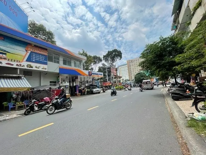 Bán Nhà Mặt Tiền Nguyễn Duy Dương