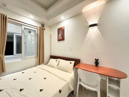 Căn Hộ Full Nội Thất Cửa Sổ Rộng Gần Chợ Bà Chiểu Ngay Nơ Trang Long