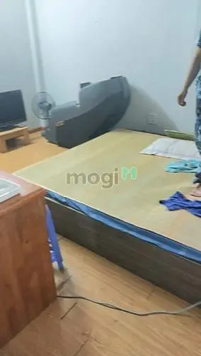 Bán Nhà Phố Đức Giang 50M2- 2 Tầng- 5.5 Tỷ Dân Xây, Ô Tô 7 Chỗ Đỗ Cổng