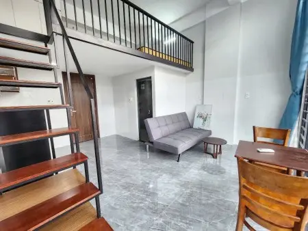 Duplex 2 Không Gian Ngủ, Full Nội Thất, 3-4 Người Vô Tư, Sát Hutech, Ngoại Thương, Gtvt