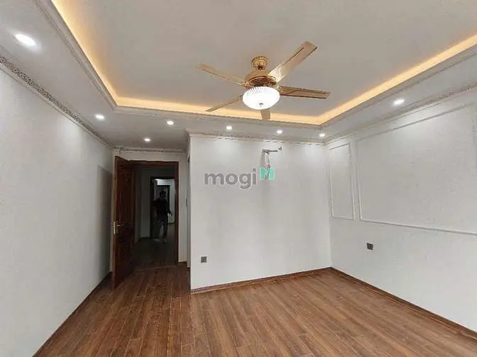Bán Nhà Mặt Phố Thanh Am, 68M2- 6 Tầng- 17 Tỷ, Thang Máy, Kinh Doanh
